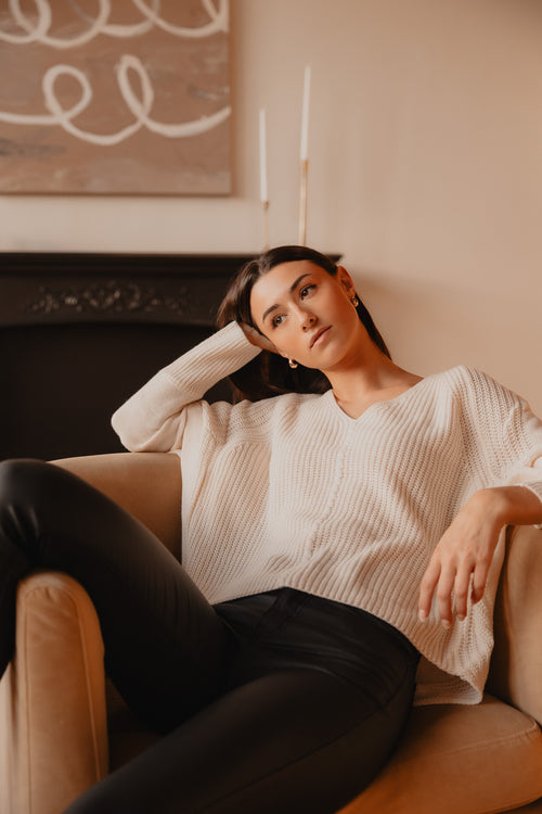  Herazai | Anastasia sweater | White long sleeves v-neck sweater