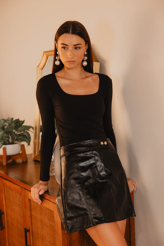  Herazai | Lilin Skirt | Black A-line coated PU mini skirt